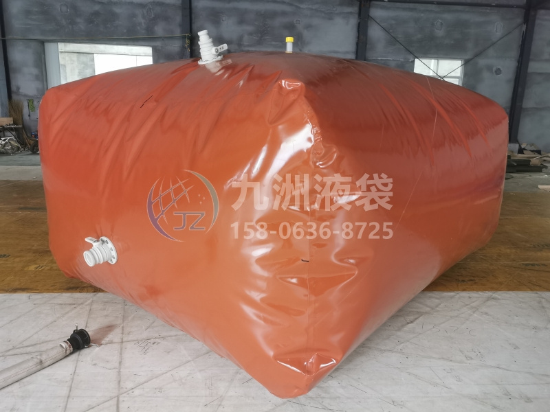 大型沼气池近景